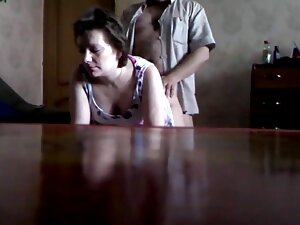 Un video porno de tu porno español oficina ordinario, dos empleados tienen sexo en el lugar de trabajo